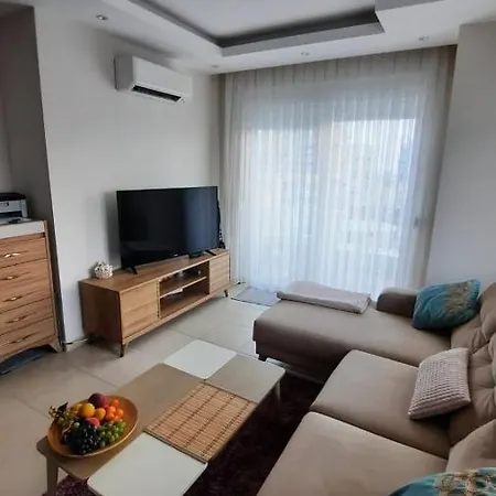 Apartman Modern And Bright 5min From The Sea